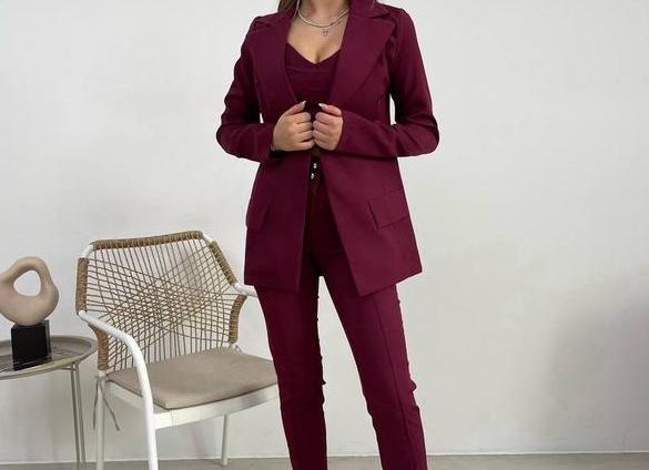 Что лучше: купить диван с комплектом кресел или приобрести их отдельно?