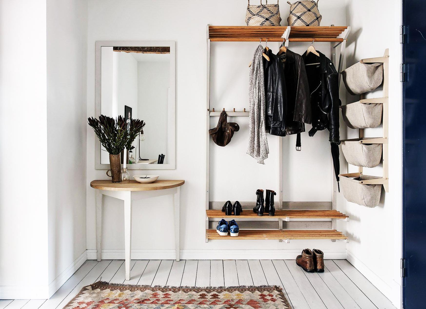 Хранение вещей в прихожей